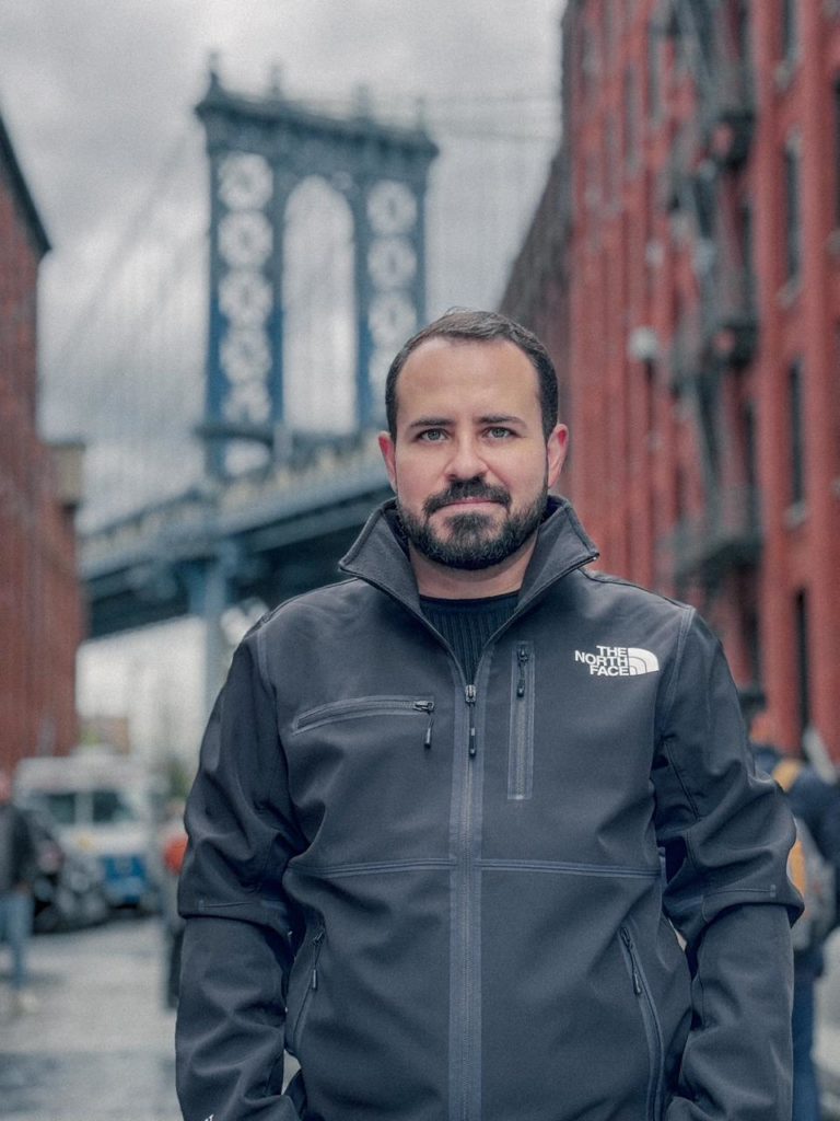 APRENDER INGLÊS DE FORMA COMPLETAMENTE DIFERENTE 